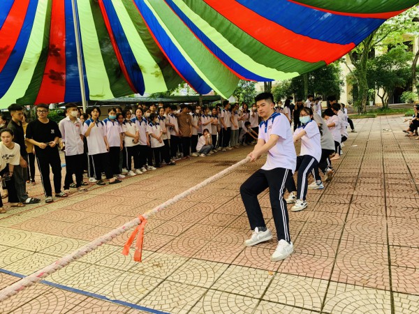 Ngoại khoá Xây dựng văn hoá trường học Đoàn kết - Nỗ lực - Sáng tạo - Kỷ cương